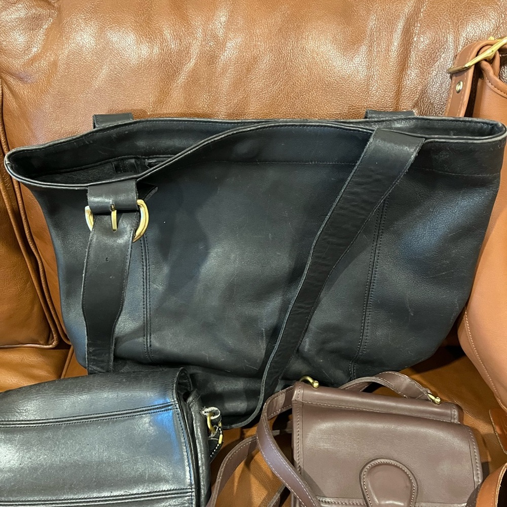 8 Vintage Coach leather Bags - Picture 6 of 9